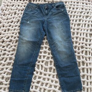 Chico's Platinum Boyfriend Jeans size 1.5 (US size 10)